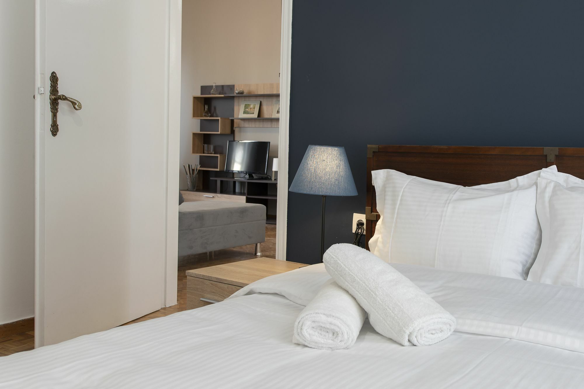 Petralona Cosy Penthouse Apartment เอเธนส์ ภายนอก รูปภาพ