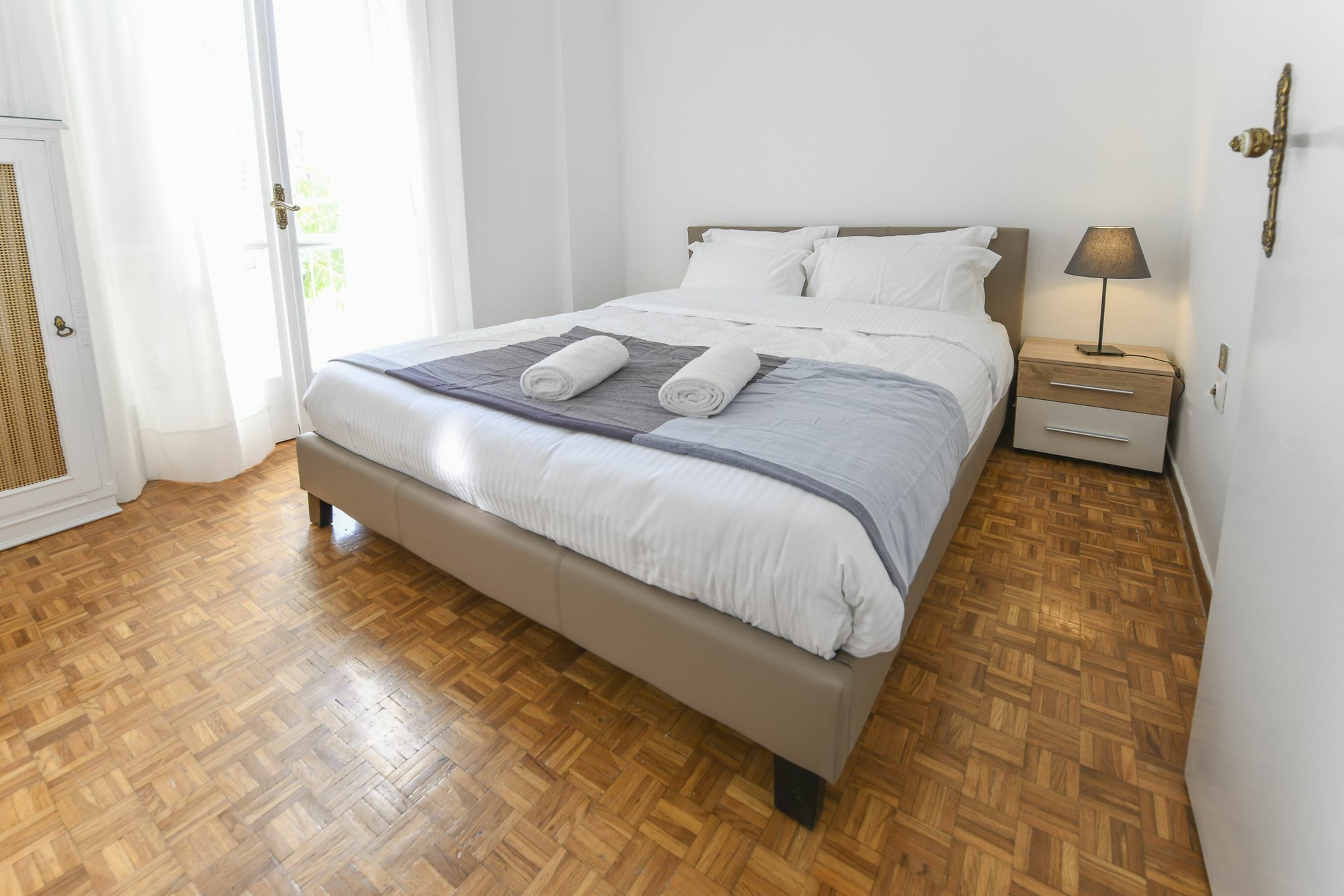Petralona Cosy Penthouse Apartment เอเธนส์ ภายนอก รูปภาพ