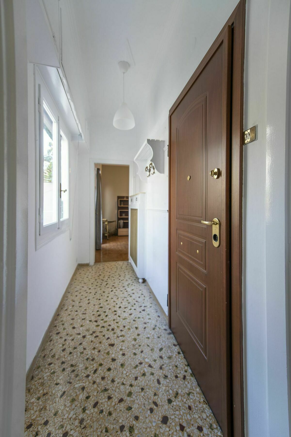 Petralona Cosy Penthouse Apartment เอเธนส์ ภายนอก รูปภาพ